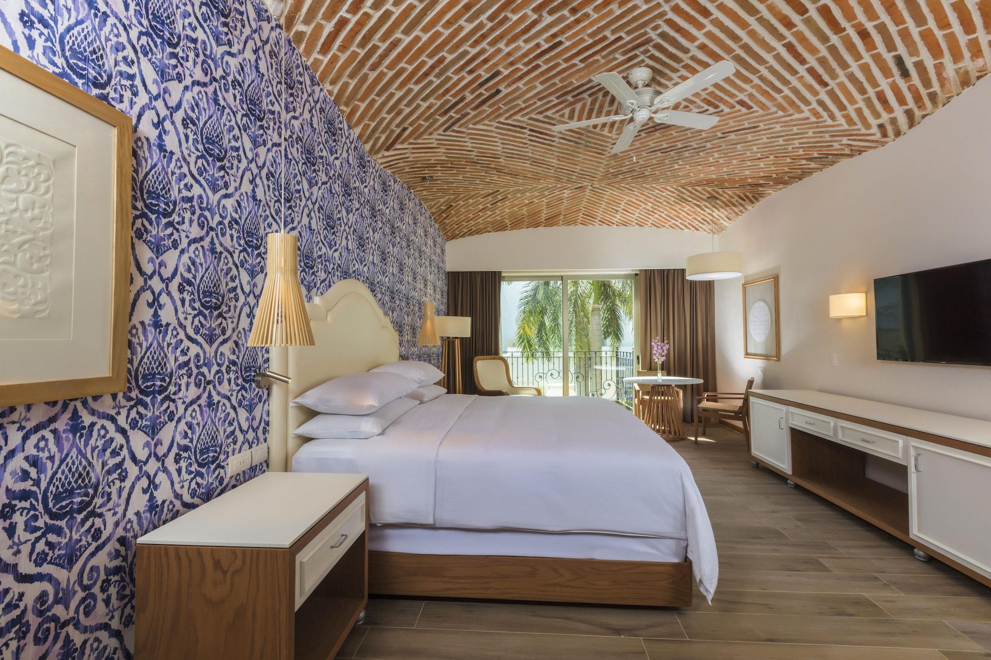 Resort Krystal Grand
